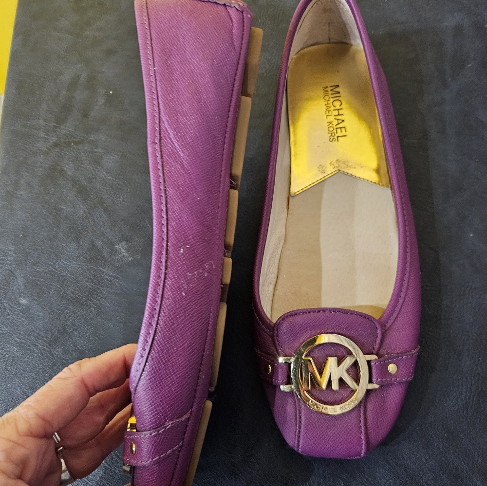 Michael Kors Purple Leather MK Logo Ballet Flats - Picture 2 of 9